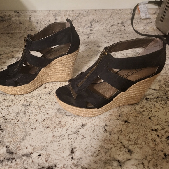 Heeled sandals - Picture 3 of 3